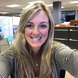 Meet your Posher, Lauren